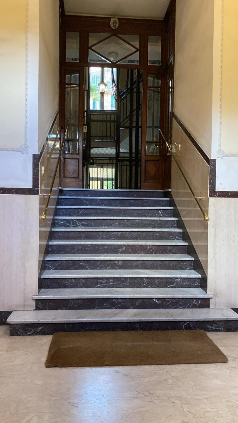 Charming In San Pietro Apartment Rom
