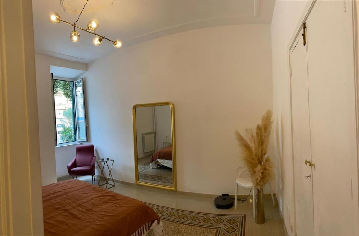 Apartment Charming In San Pietro Rom