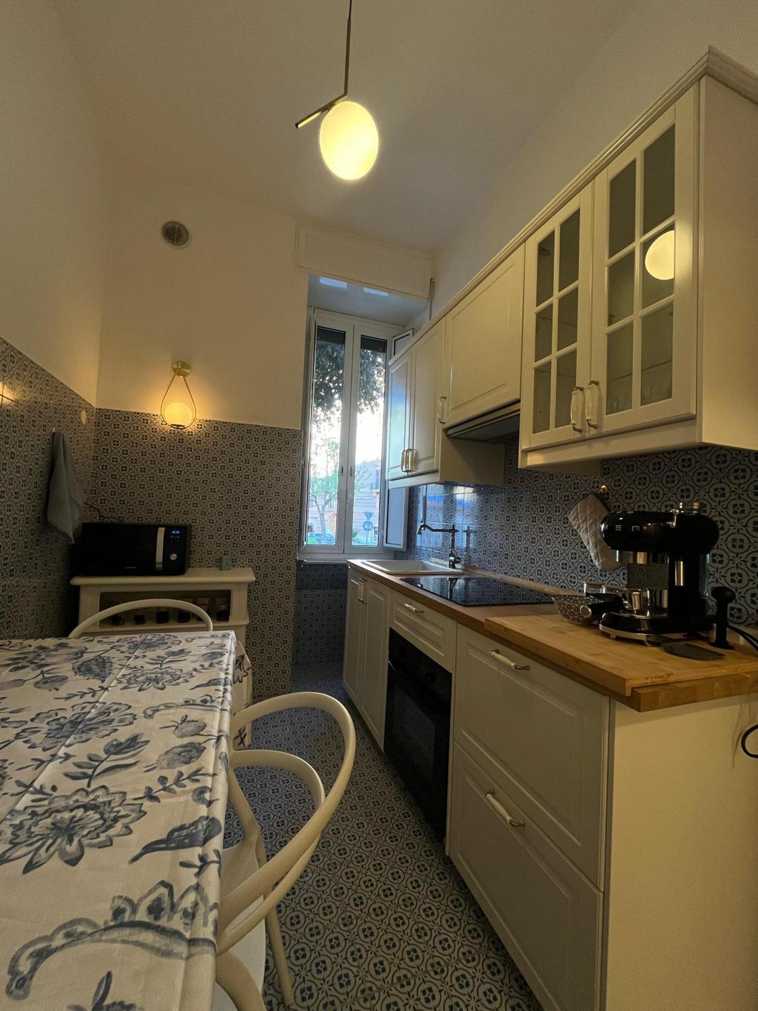 Charming In San Pietro Apartment